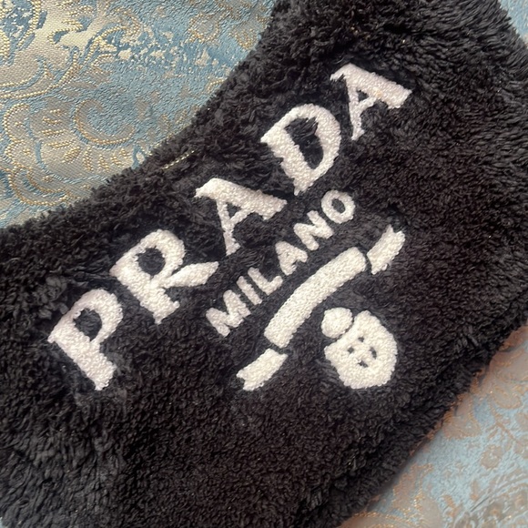 Brand new never worn only took out of the box for pictures - Picture 4 of 4